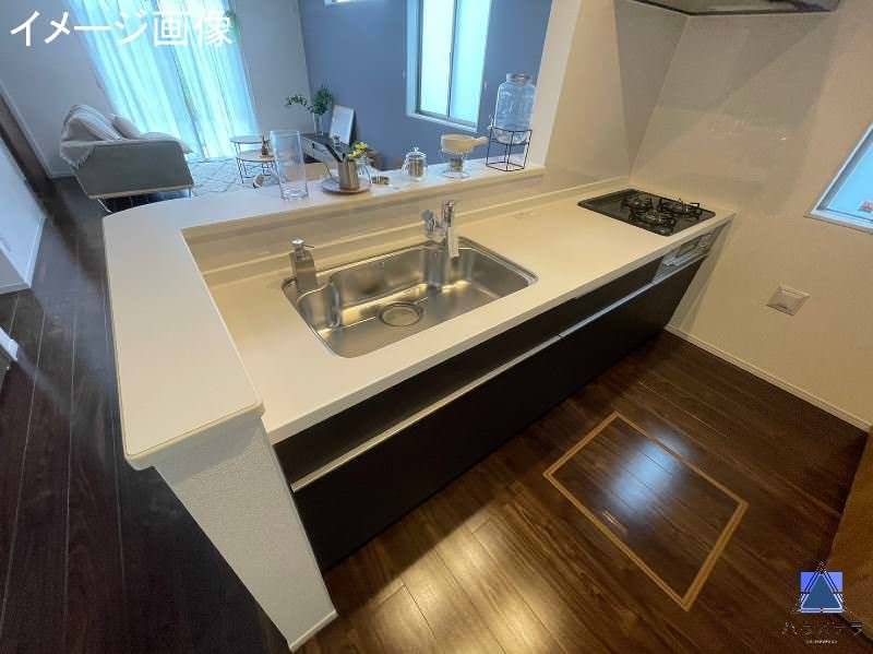 New 3LDK House in Naha City, Okinawa with 2 Parking Spaces - Thumbnail 4