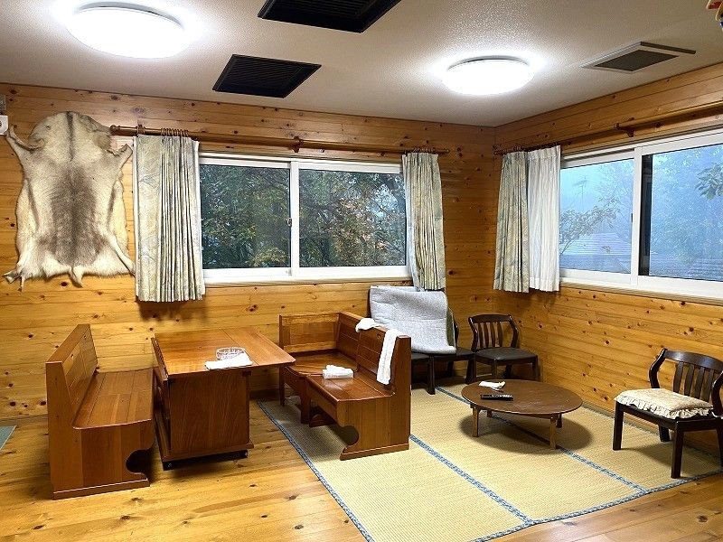 White House Villa with Car Space in Fukushima's Hatori Heiwa-go - Thumbnail 3
