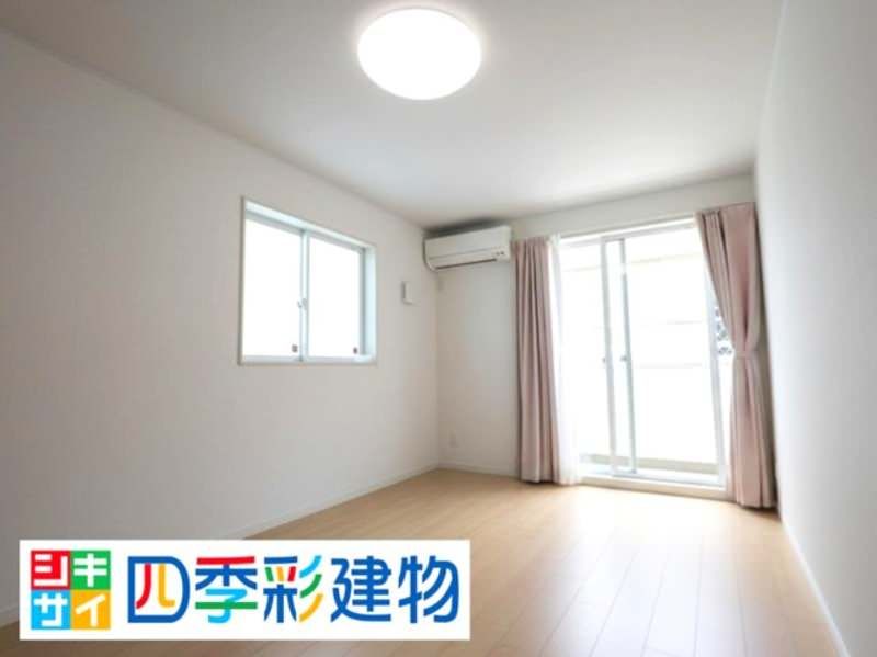 Used 4LDK House in Uruma, Okinawa - 99.63 sqm - Thumbnail 4