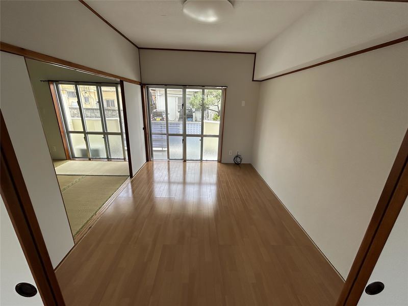 2DK Apartment for Rent in Yozu, Itoman City, Okinawa - Thumbnail 4