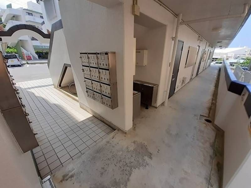 3LDK Apartment for Rent in Tomigusuku, Okinawa - Thumbnail 4