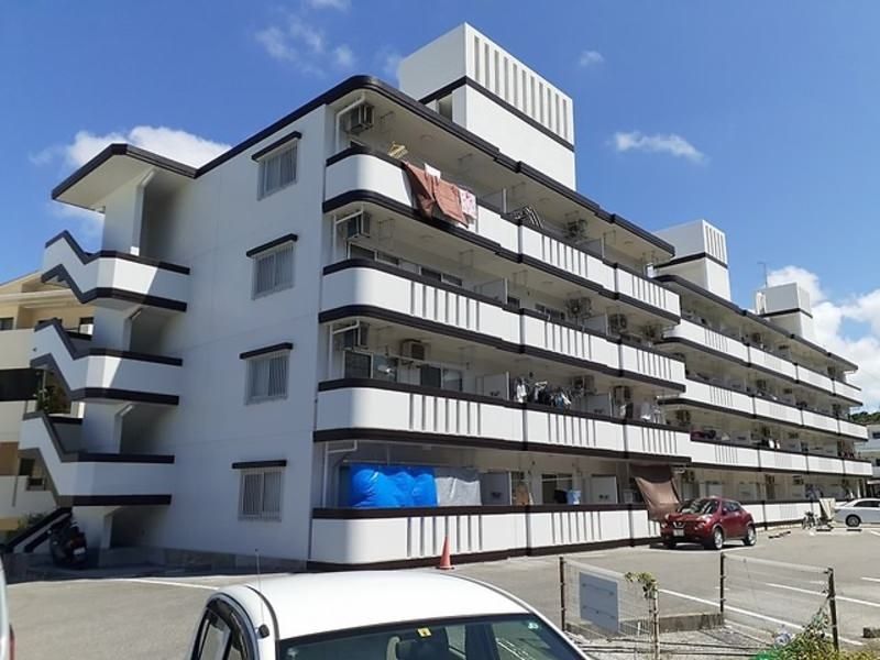 3LDK Apartment for Rent in Tomigusuku, Okinawa - Thumbnail 3
