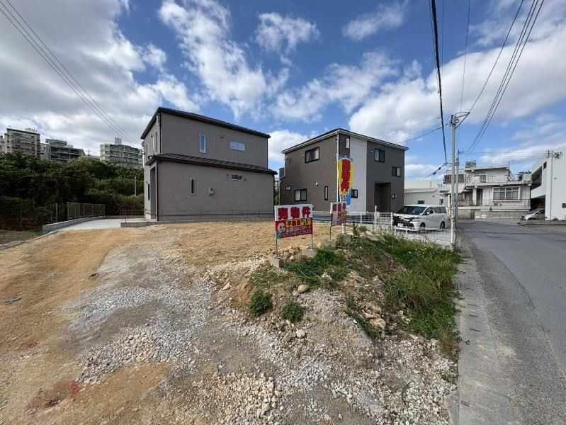 124.02 sqm Vacant Land for Sale in Takayasu, Tomigusuku, Okinawa - Thumbnail 2