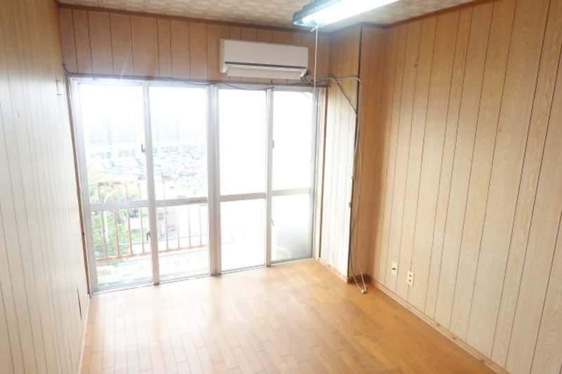 1R Apartment for Rent in Ginowan, Okinawa with D-ZERO Plan - Thumbnail 3