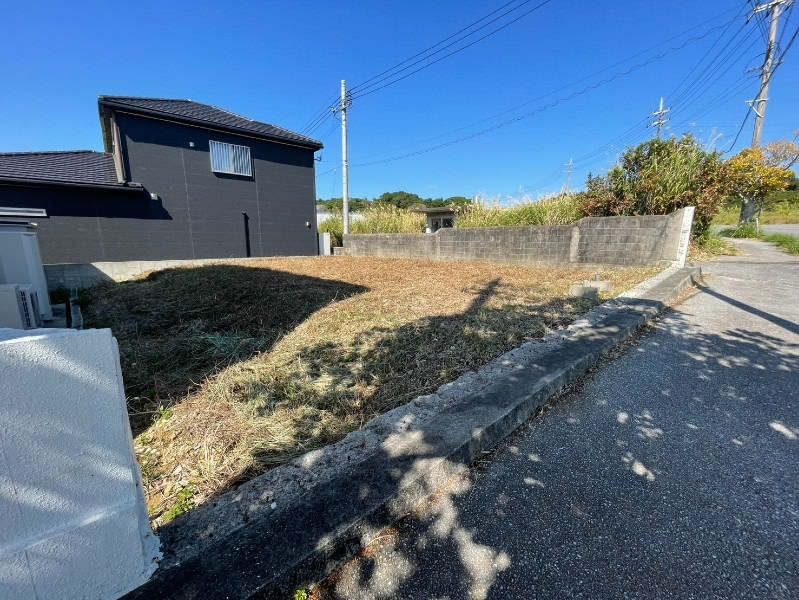 150 sqm Residential Land for Sale in Itoman City, Okinawa - Thumbnail 2
