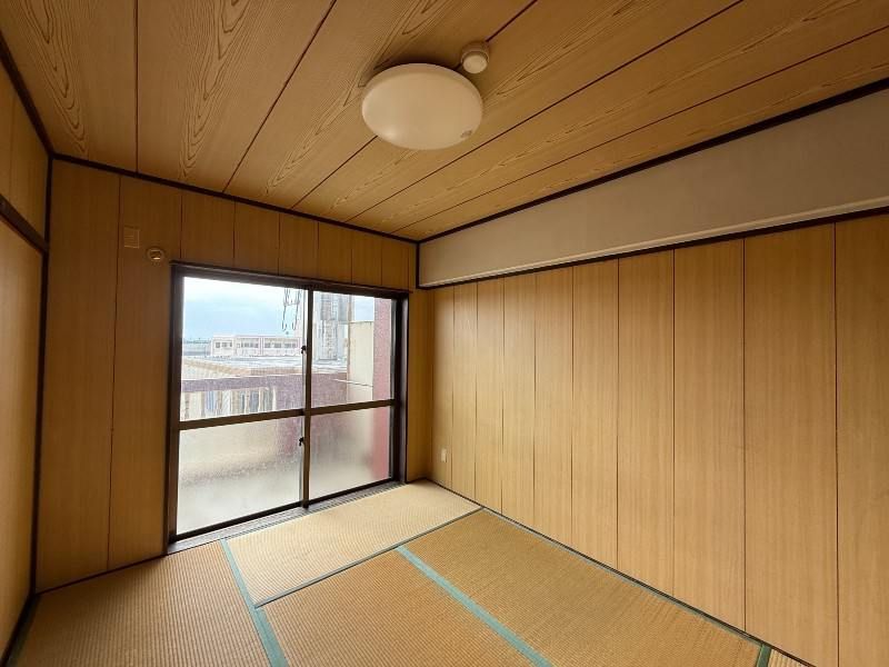 3LDK Apartment for Rent in Yomitan Village, Okinawa - Thumbnail 3