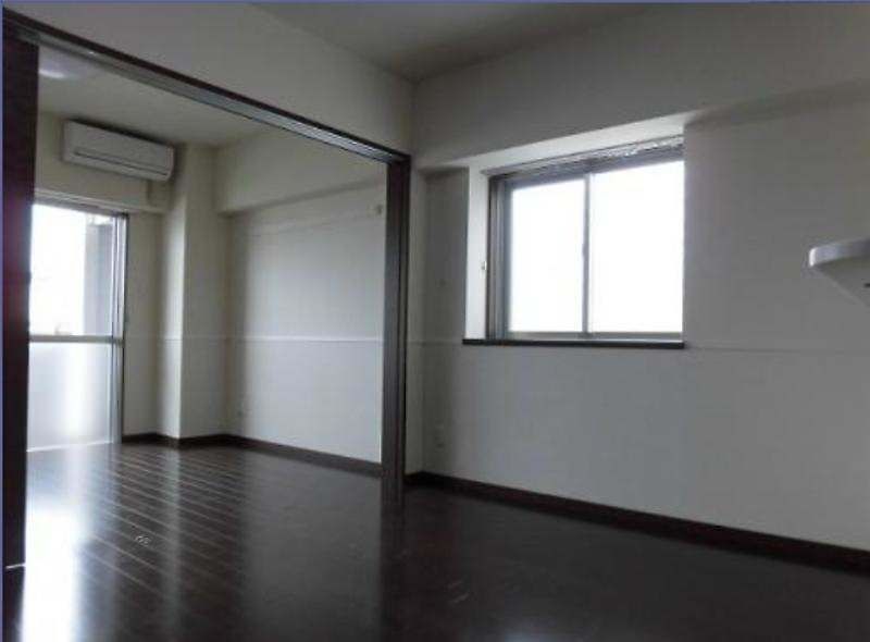 1LDK Apartment for Rent in Itoman City, Okinawa - Thumbnail 3