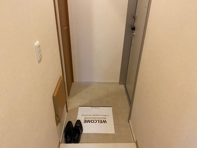 2LDK Apartment for Rent in Chatan, Okinawa with Free Internet - Thumbnail 4