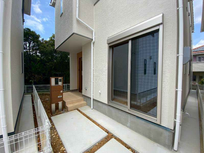 New 4LDK House in Uruma City, Okinawa - Thumbnail 3