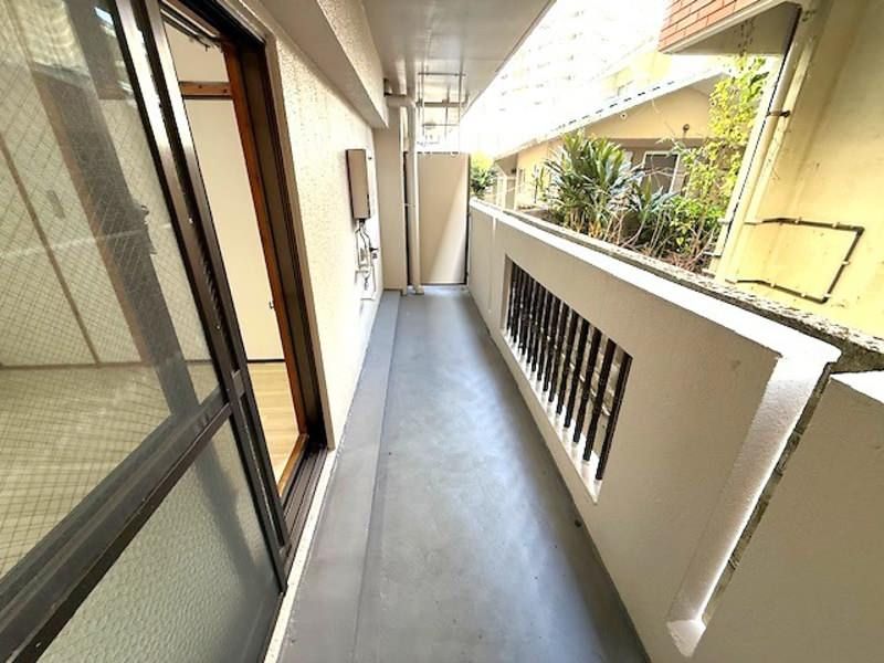 2DK Apartment for Rent in Urasoe Minatogawa, Okinawa - Thumbnail 2
