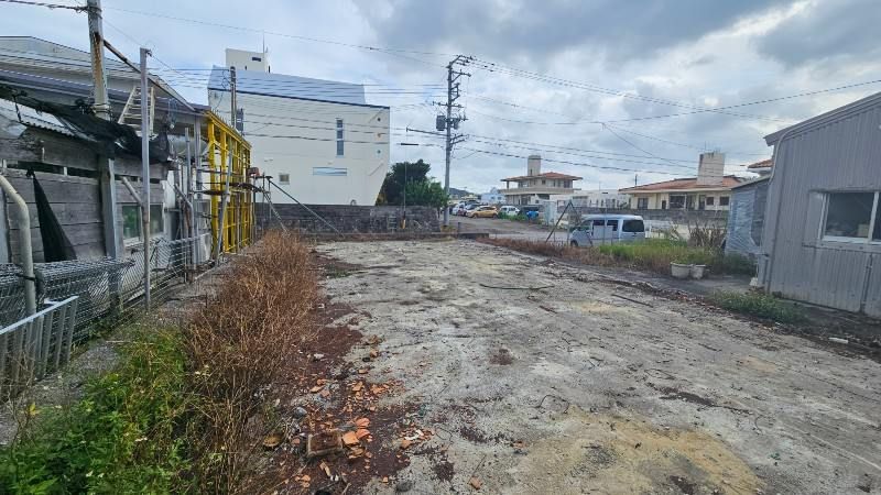 331 sqm Farmland for Sale in Yone, Tomigusuku, Okinawa - Thumbnail 3
