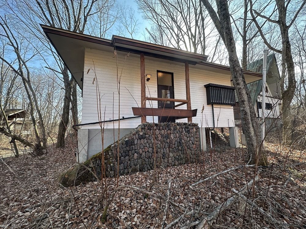 North Karuizawa Prince Land Flower Street Villa for Sale - Thumbnail 3