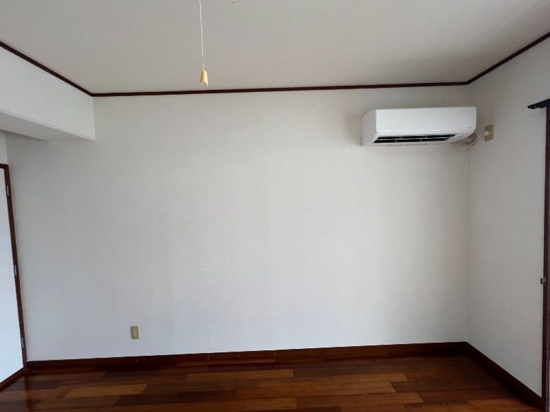 1R Apartment for Rent in Ginowan City, Okinawa - Thumbnail 4