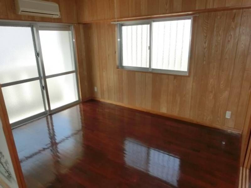 Season Kou 2LDK Apartment for Rent in Naha City, Okinawa - Thumbnail 4