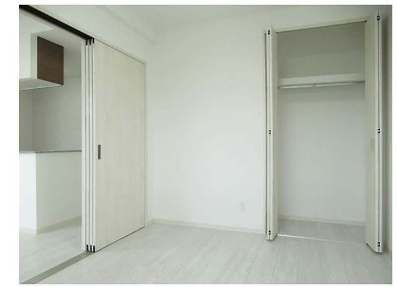 2LDK Apartment for Rent in Tomigusuku City, Okinawa - Thumbnail 3