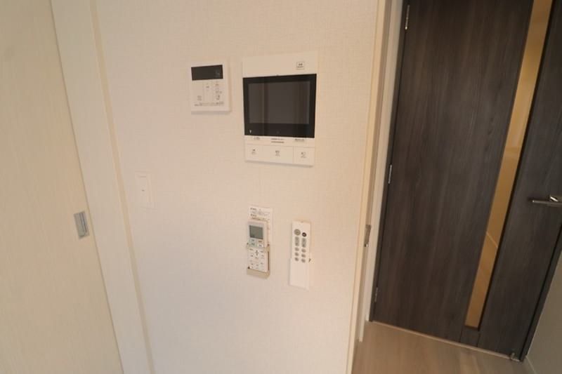 Modern 1LDK Apartment for Rent in Naha Makishi, Okinawa - Thumbnail 4