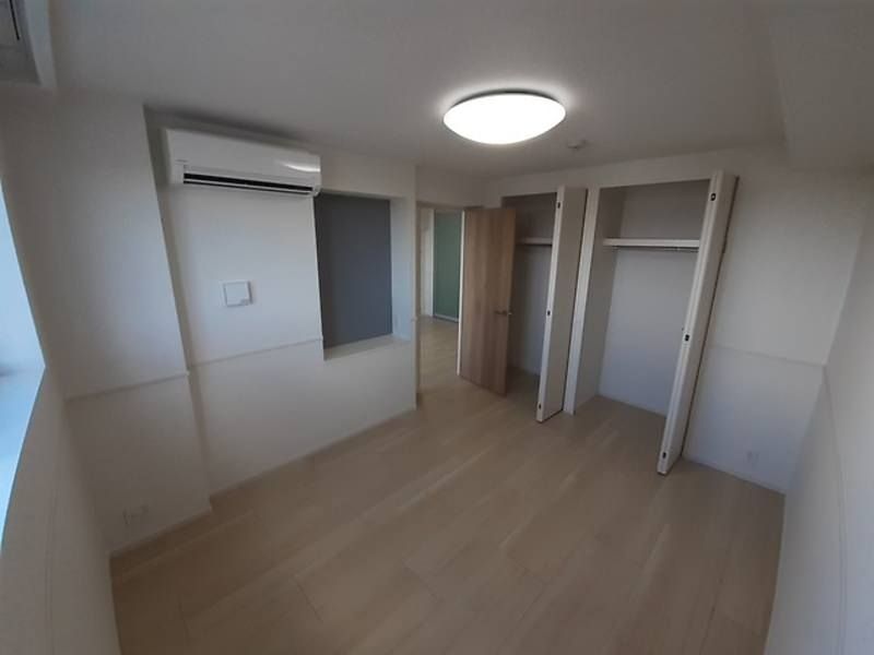 Modern 2LDK Apartment for Rent in Uruma City, Okinawa - Thumbnail 4
