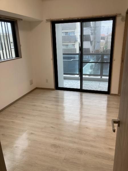 Modern 2LDK Apartment for Rent in Nakagusuku Village, Okinawa - Thumbnail 4