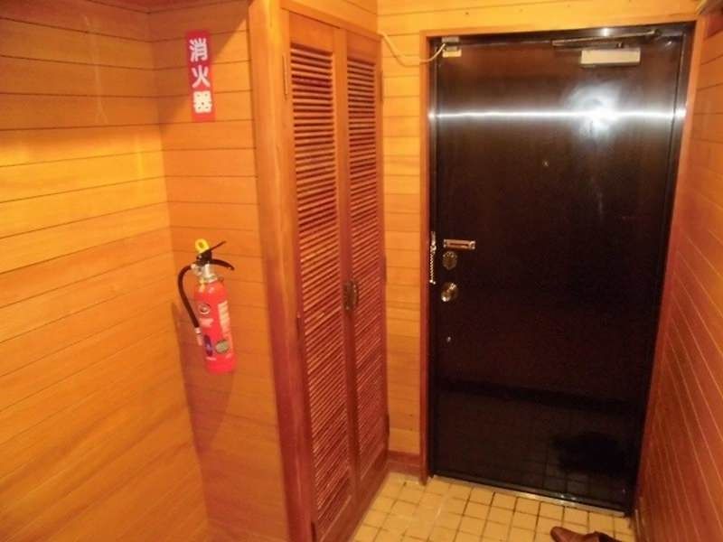 3DK Ocean View Apartment for Rent in Itoman City, Okinawa - Thumbnail 2