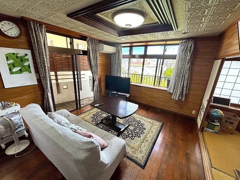 4LDK Family Home in Yonabaru Town, Okinawa - Thumbnail 3