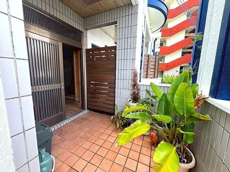 4LDK Family Home in Yonabaru Town, Okinawa - Thumbnail 4