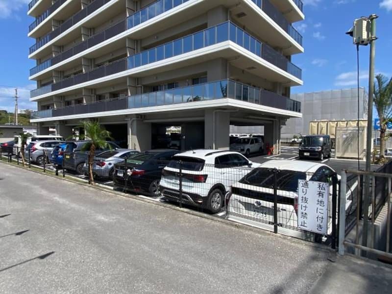 New 2LDK Apartment in Tomigusuku, Okinawa - 62.8 sqm - Thumbnail 3