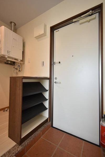 New 1K Apartment for Rent in Nishihara Town, Okinawa - No Deposit - Thumbnail 4