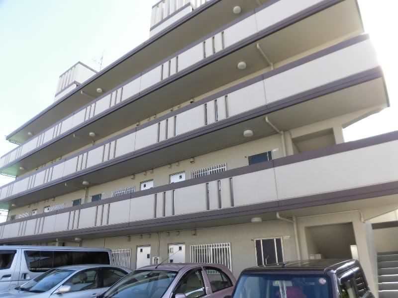 2LDK Apartment for Rent in Nishihara, Okinawa - 51.15 sqm - Thumbnail 3