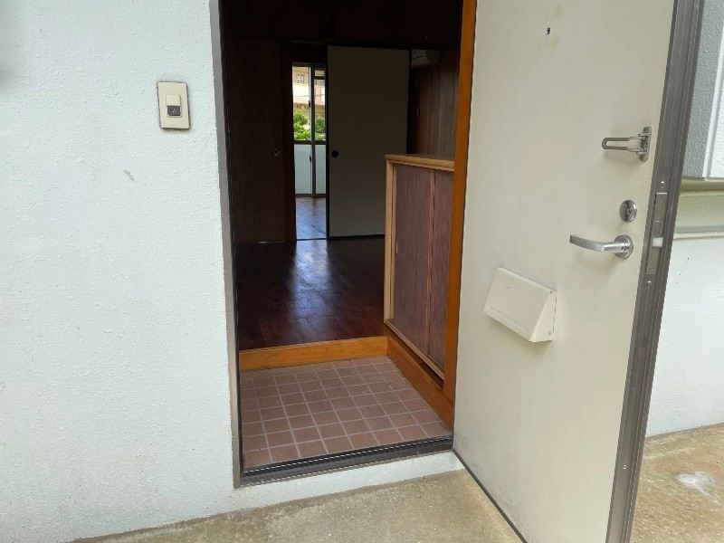 2DK Apartment for Rent in Haebaru-cho, Okinawa - Thumbnail 2