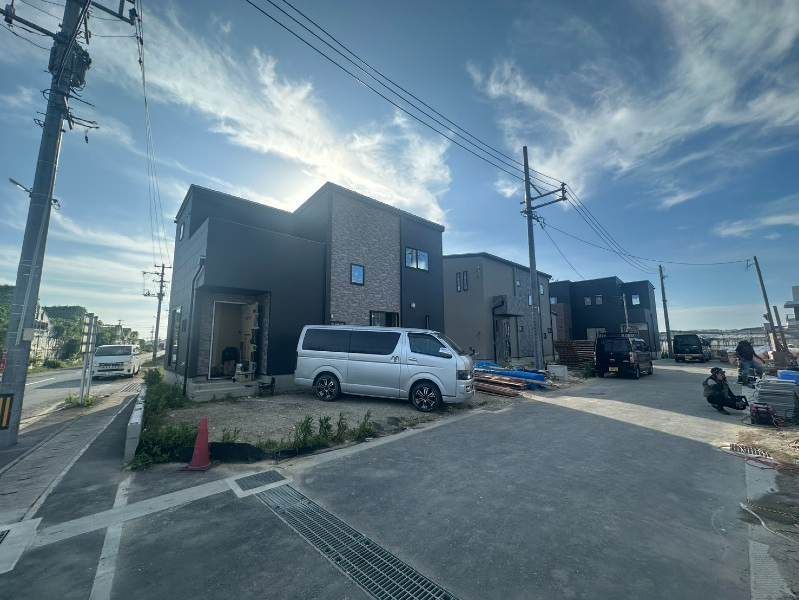New 4LDK House for Sale in Tomigusuku City, Okinawa - Thumbnail 4