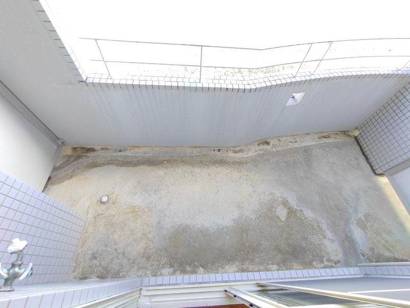 Gran Court Yonabaru 1K Apartment for Rent in Okinawa - No Deposit - Thumbnail 3