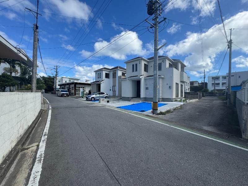New 4LDK Wooden House for Sale in Yomitan Village, Okinawa - Thumbnail 4