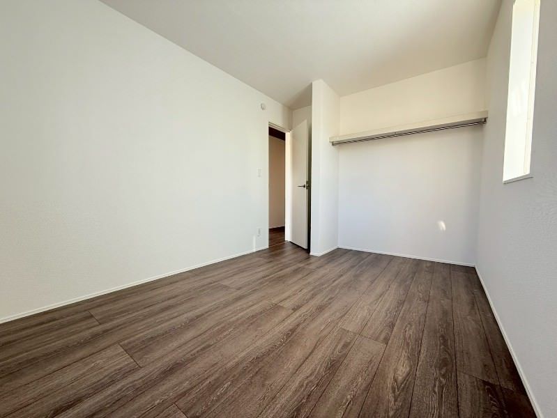 New 2025 3LDK Wooden House in Yomitan Village, Okinawa - Main Image