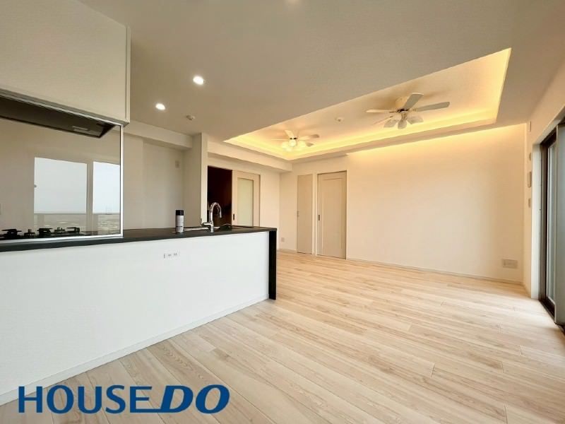 New 2LDK Apartment for Rent in Tomigusuku, Okinawa - Thumbnail 4