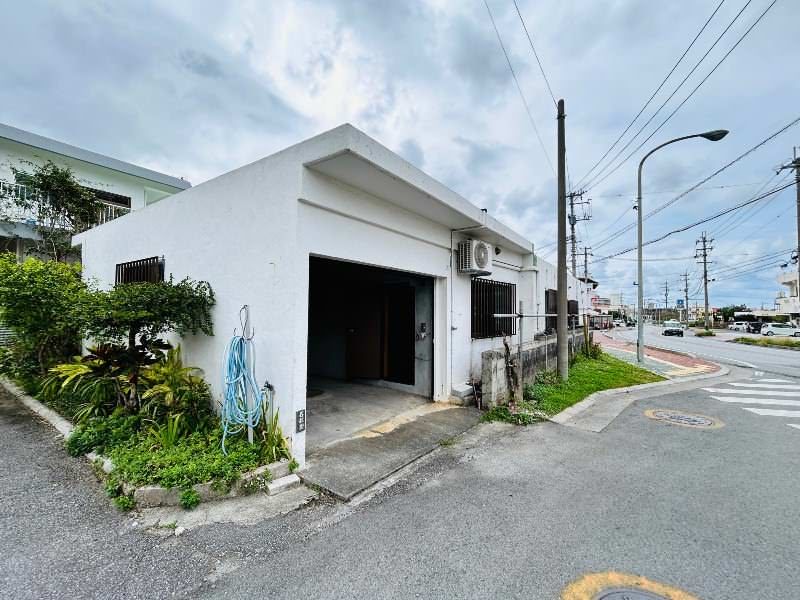 4DK Detached House for Rent in Nago City, Okinawa - Thumbnail 3