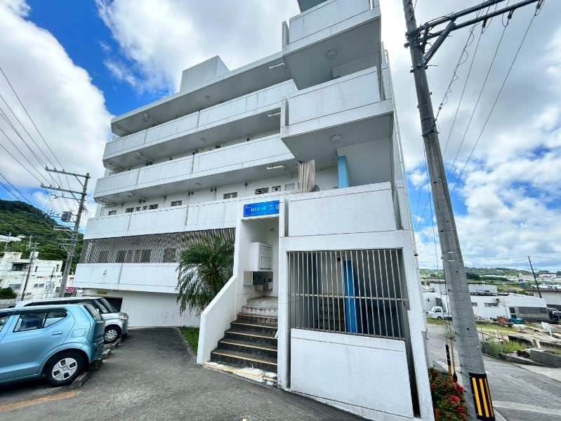 1LDK Apartment for Rent in Nanjo City, Okinawa with Free Internet - Thumbnail 3
