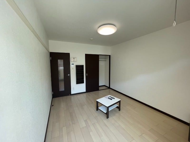 Furnished 1K Apartment for Rent in Ginowan City, Okinawa - Thumbnail 3