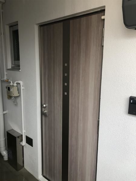 1K Apartment for Rent in Itoman, Okinawa - Pet Friendly, Free Internet - Thumbnail 3