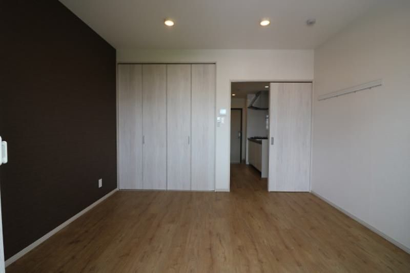 1K Apartment in Tomigusuku City, Okinawa - 26.18 sqm - Thumbnail 3