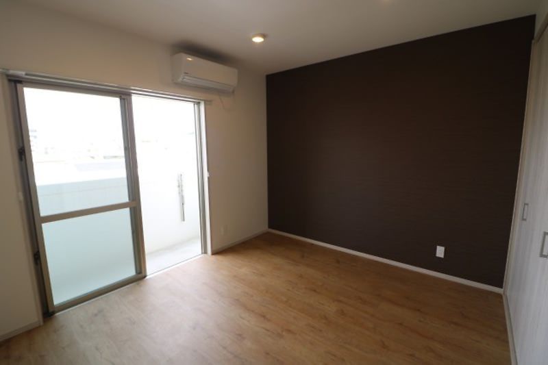 1K Apartment in Tomigusuku City, Okinawa - 26.18 sqm - Thumbnail 4
