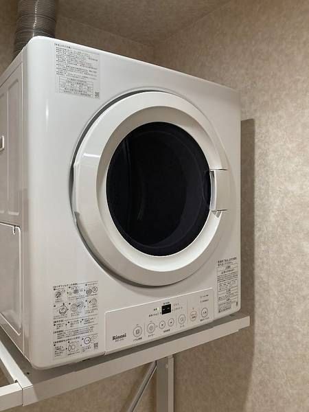 Modern 1K Apartment with Free WiFi in Motobu, Okinawa - Thumbnail 3