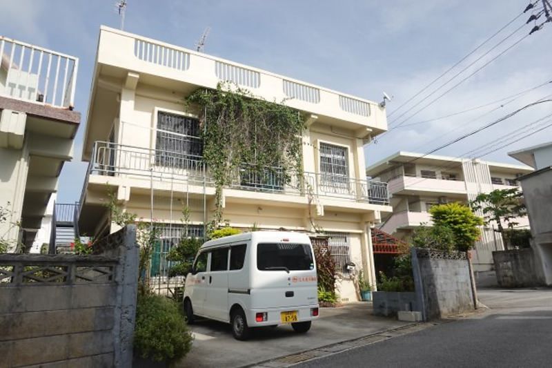 3LDK Rental Apartment in Ginowan City, Okinawa - Thumbnail 2