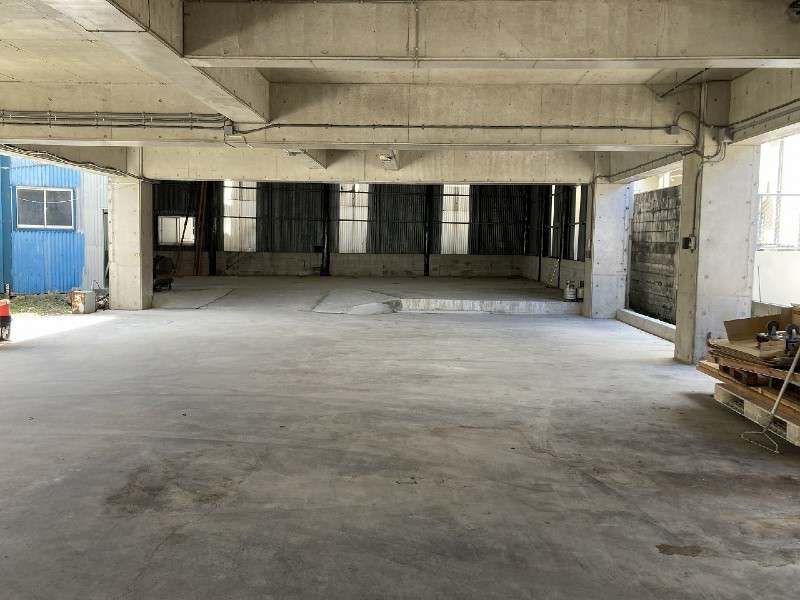 Rental Parking Space in Oroku, Naha City, Okinawa - Thumbnail 2
