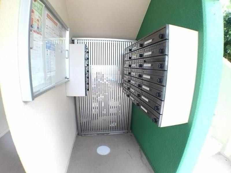 Grande Happiness 1DK Apartment for Rent in Awase, Okinawa City - Thumbnail 3