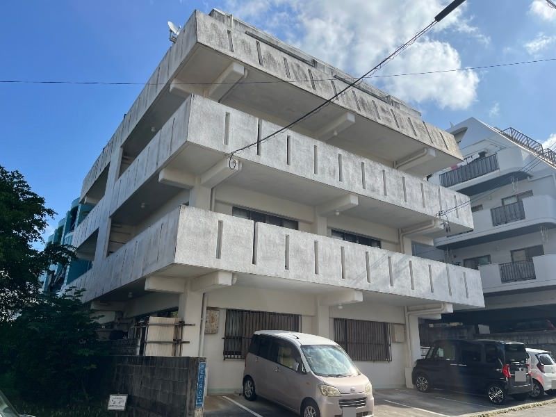 2LDK Apartment for Rent in Urasoe, Okinawa - No Key Money - Thumbnail 2