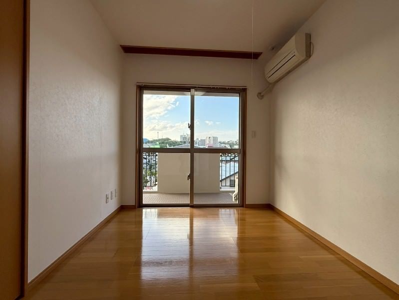 4LDK Pet-Friendly Condo in Okinawa City | Sun Crest Awase - Thumbnail 3