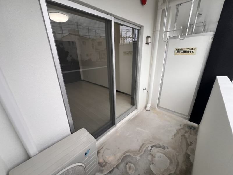 EARTHCROWN 1K Apartment for Rent in Urasoe, Okinawa - Thumbnail 2