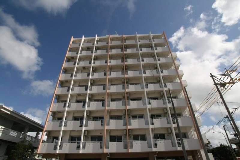 Thomas Agena 1K Apartment for Rent in Uruma City, Okinawa - Thumbnail 2