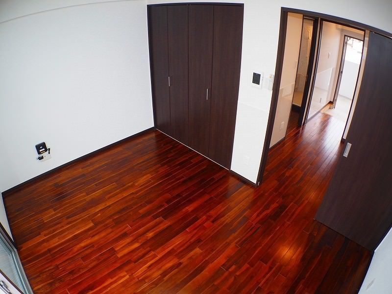 1K Apartment for Rent in Yomitan, Okinawa - 26.9 sqm - Thumbnail 3