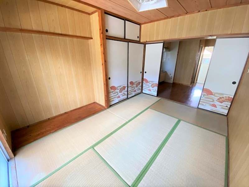 Heights Island 1DK Apartment for Rent in Urasoe, Okinawa - Thumbnail 2